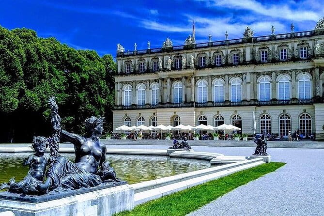 Herrenchiemsee Palace EXCLUSIVE Lake Chiemsee Tour with Salzburg or EAGLE'S NEST from Munich - Fraueninsel: An Island of Charm and Tradition