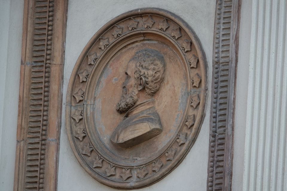 Hidden Bucharest | 3 Hours Private Walking Tour - Language Options