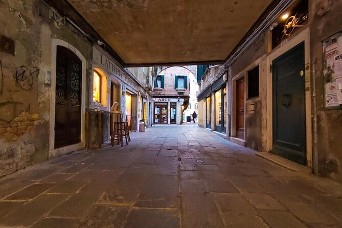 Hidden Corners: Rialto with all senses - Exploring Venice’s Hidden Corners