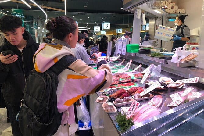 Hidden Flavors of Kyoto Nishiki Market Private Food Tour By Guide - Meet Your Knowledgeable Guide