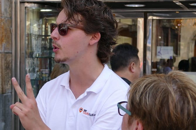 Hidden Prague Private Walkingtour - What to Expect During the Tour