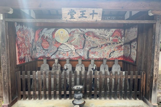 Higashiyama Walking Course in Takayama City Guide (About 70 Min) - Duration and Route Details