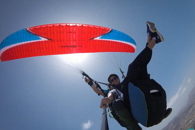 High Performance Paragliding Tandem Flight in Tenerife South - Piloting Options for Guests