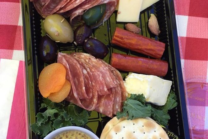 High Spirits Tour of Kelowna From Vernon - Classic - 4 Venues - Tour Inclusions