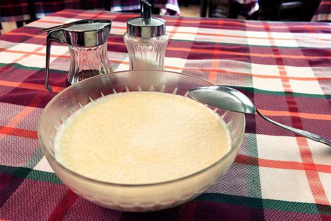 Highlight of the Basque/French territory - Etxalar: A Living Tradition in Pigeon-Hunting