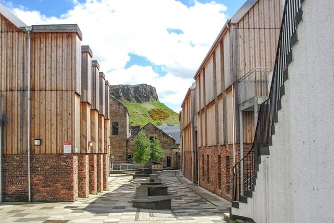 Highlights from Edinburghs Old Town: A Self-Guided Audio Tour - FAQ