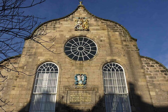 Highlights from the Royal Mile: A Self-Guided Audio Tour - Exploring the Royal Mile: A Step-by-Step Breakdown