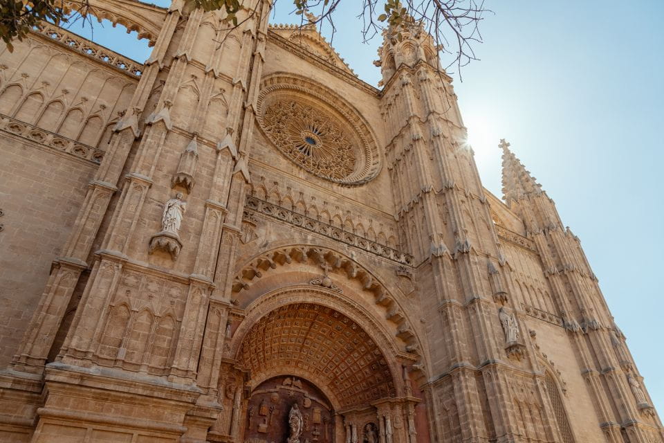 Highlights & Hidden Gems of Palma De Mallorca Private Tour - Things To Know