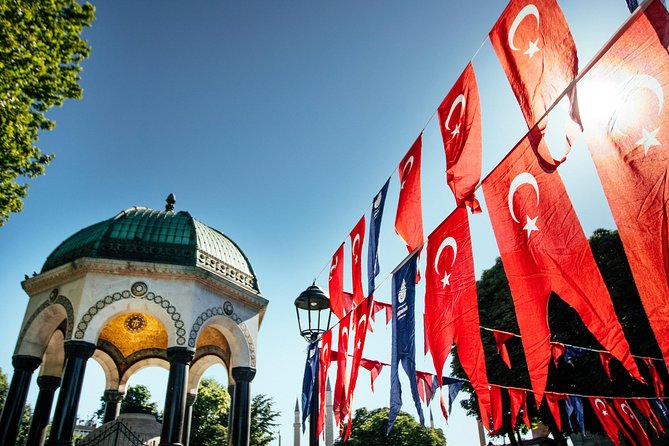 Highlights & Hidden Gems With Locals: Best of Istanbul Private Tour - Meeting and Ending Points