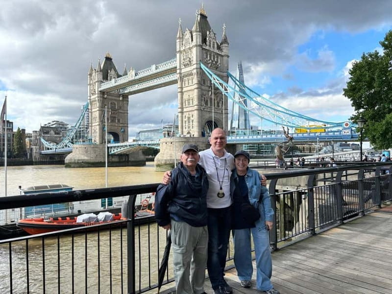 Highlights of London Private Guided Taxi Tour - The Value of a Private Black Cab Tour
