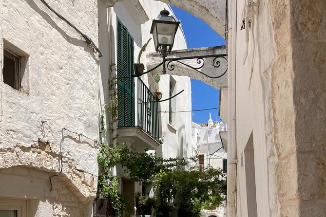 Highlights of Puglia: Bari, Alberobello and the charming villages - FAQs