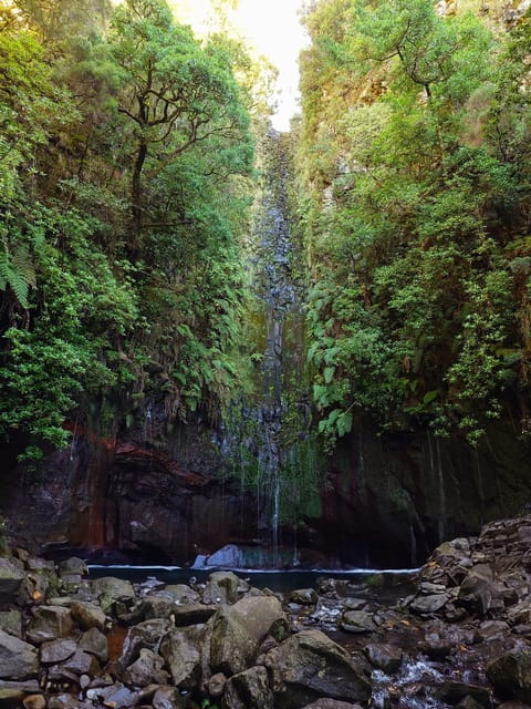 Hike in Rabaçal in a different way - FAQ