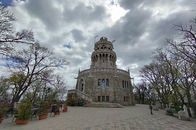 Hiking in Budapest - Highlights of the Trail