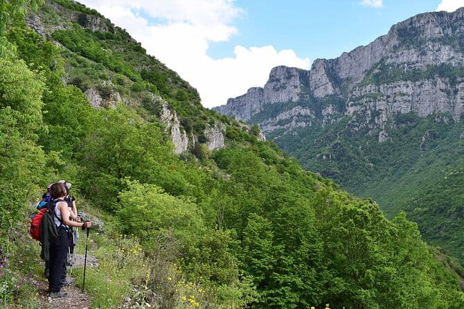 Hiking in Vikos Gorge - Exploring Vikos Gorge: The Heart of Zagori