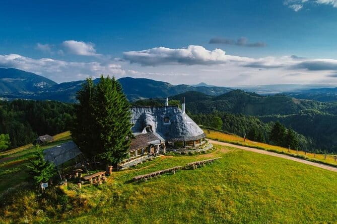 Hiking thought the best mountain villages in Romania-Private tour from Brasov - Exploring the Itinerary in Detail