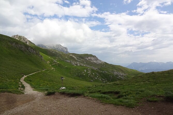 Hiking tour in the World Natural Heritage Unesco Dolomites - Authentic Local Flavor: South Tyrolean Snacks and Culture