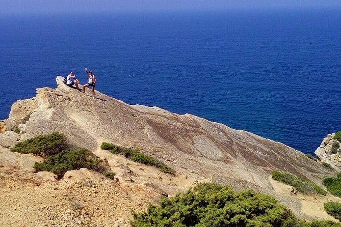 Hiking Tour to Footprints of Dinosaur in Espichel Cape - Guided Tour and Cultural Highlights