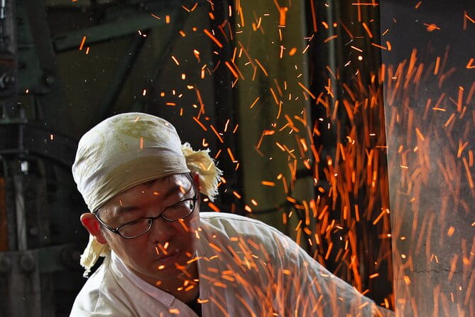 Himeji Castle Tour and Sword Smithing Observation - Observing the Art of Sword Smithing