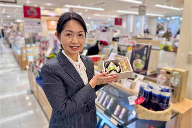 Hiroshima 6hr Private Guided Tour & Food Tasting With Concierge - Transportation and Accessibility