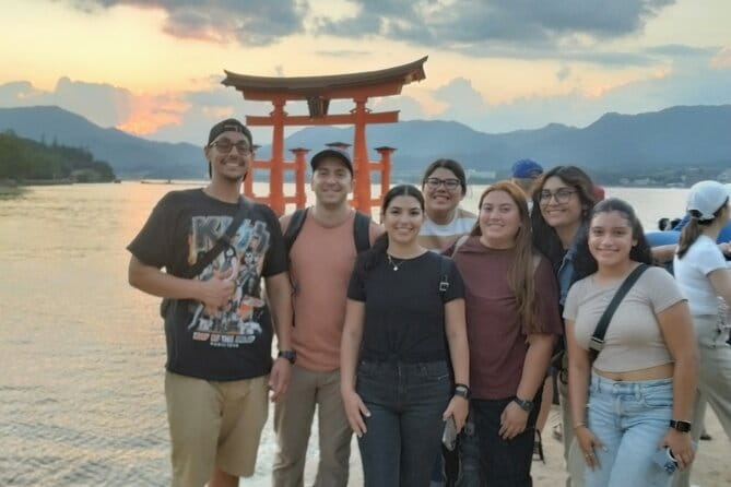 Hiroshima and Miyajima Full Day Private Tour - Customer Reviews and Experiences