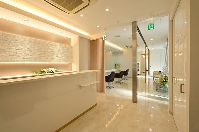 Hiroshima Kimono Rental and Photo Shoot - Professional Fitting and Styling