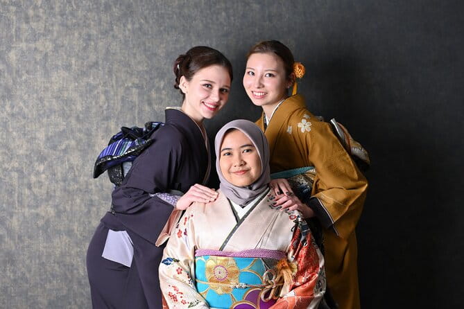 Hiroshima Kimono Rental and Photo Shoot - Pricing and Booking Details