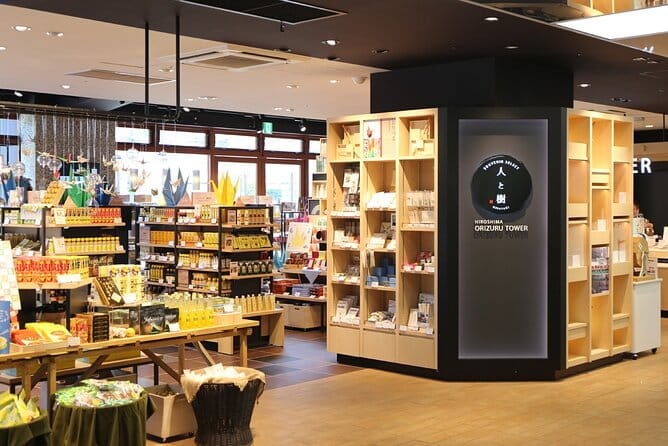 Hiroshima Local Food and Peace Memorial Park 1 Day Walking Tour - Itinerary Highlights