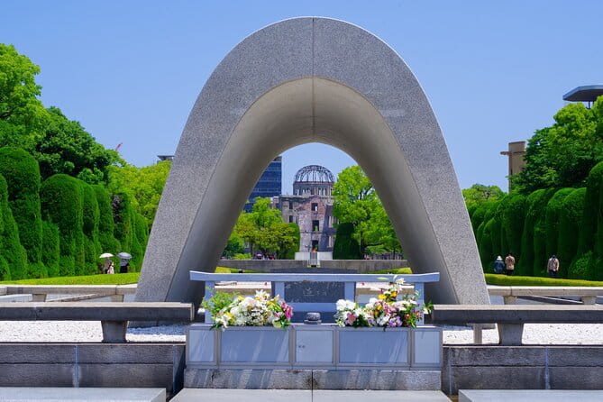 Hiroshima Luxurious Private Tour With English Guide - Comfortable Private Transportation Throughout the Tour