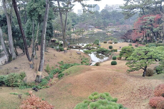 Hiroshima Shukkei-En Garden With Local Guide 90MIN - What to Expect From the Local Guide