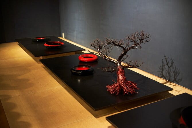 Hiroshima: Traditional Lacquer Art & Studio Tours(Gift Included) - Taking in Hiroshimas Lacquer Culture