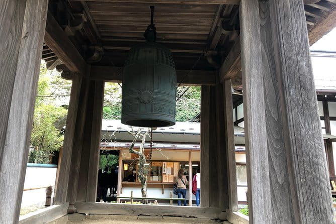 Historic Kamakura: Temples, Shrines and Street Food Private Walking Tour - Booking Information and Reviews