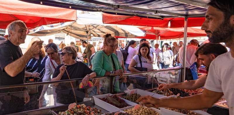 Historic market tour and cooking class in the heart of Catania - Key points / Takeaways