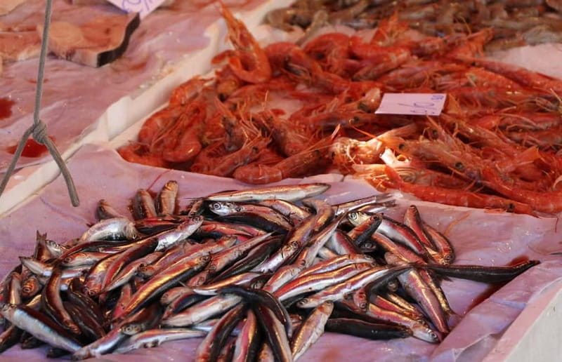 Historic market tour and cooking class in the heart of Catania - Enjoying Your Creations with Local Wines