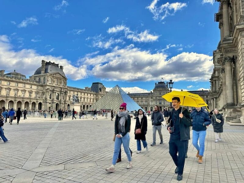 Historic Paris Walking Tour in English - Key points/Takeaways:
