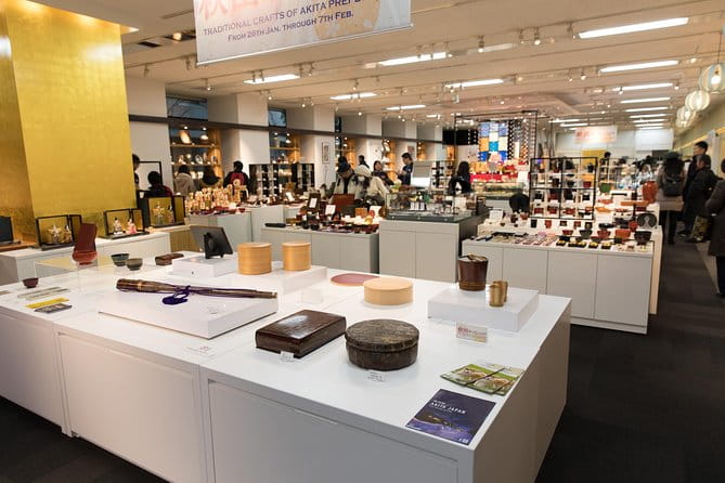 Historical Journey Including Akasaka Palace Admission Ticket - Tour Reviews