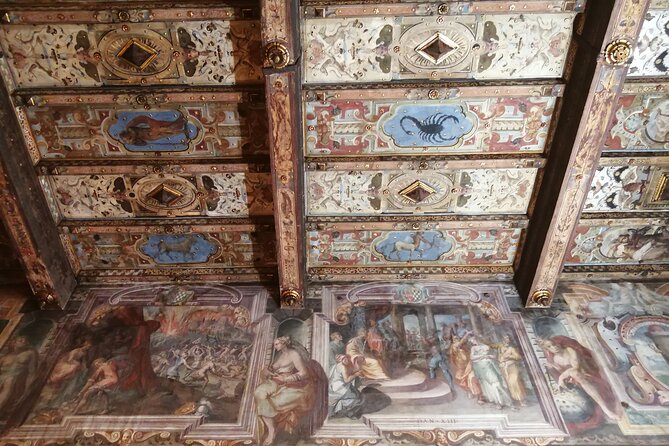 Historical Tour of Bologna - Visiting Palazzo Daccursio