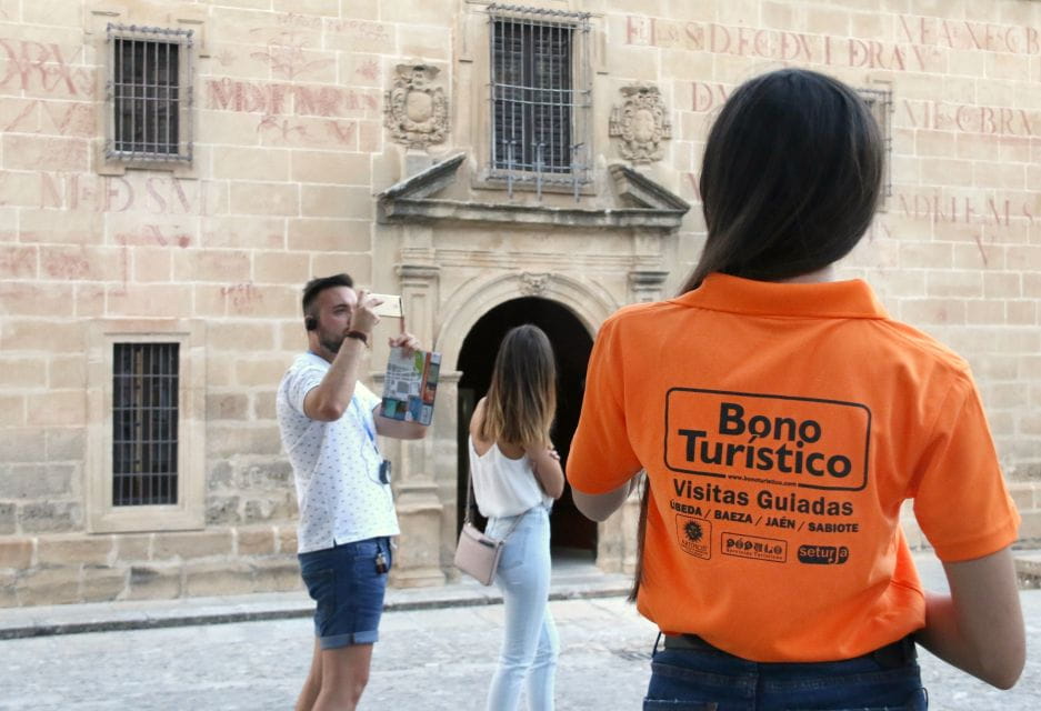 Historical Tour of Úbeda and Baeza With the Water Synagogue - Things To Know