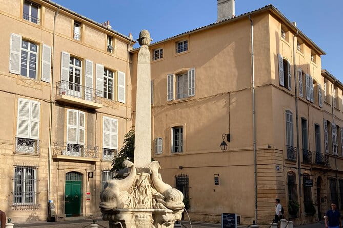 Historical visit/Treasure Hunt of Aix en Provence - The Sum Up