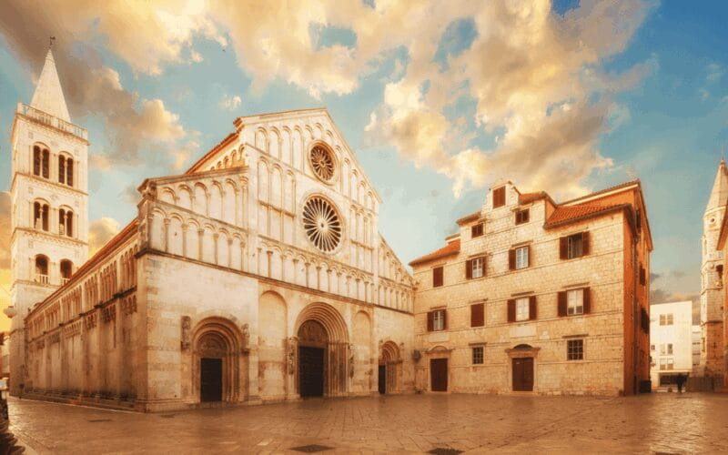 History Walking Tour in Old Center Zadar with Licenced Guide - FAQ