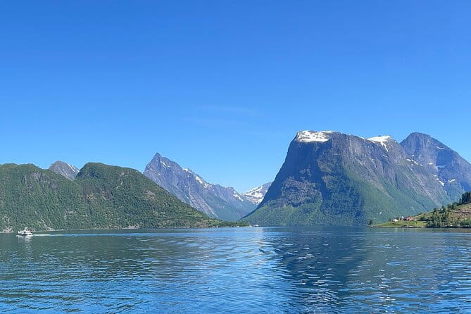 Hjørundfjord Fjord Tour Roundtrip from Ålesund - Key Points / Takeaways