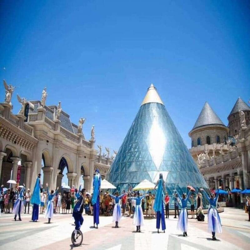 Hoi An/Da Nang :Golden Bridge-BaNa Hills by Private Car - A Complete Look at the Golden Bridge and Ba Na Hills Tour from Hoi An or Da Nang