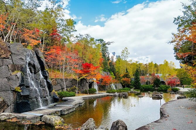 Hokkaido Jozankei Hoheikyo Dam Autumn Leaves Day Trip - Key Points