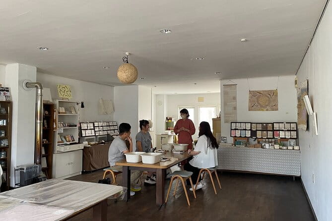 Hokkaido Paper Making Experience With a Japanese Paper Craftsman - Creating Your Own Handmade Paper Masterpiece