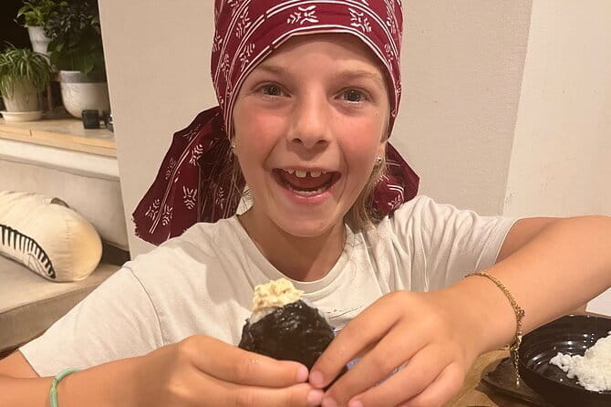 Home Made Onigiri and Matcha Cooking Class - Accessibility and Capacity