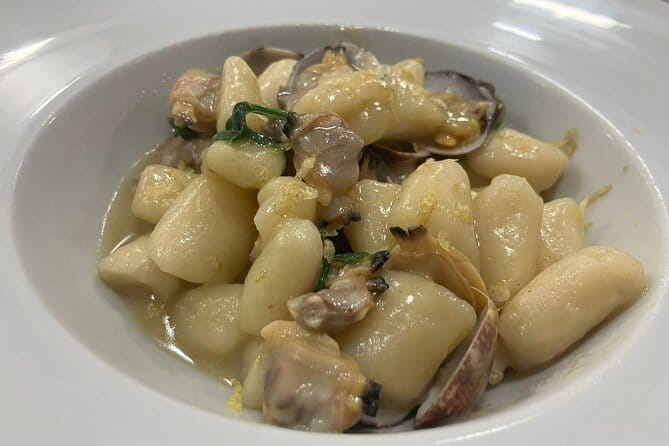 Homemade Pasta And Seafood Cooking Class with Dinner - Entering the World of Neapolitan Cuisine