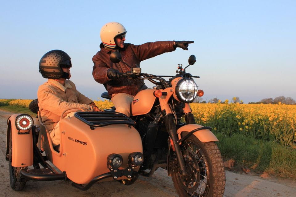 Honfleur & Deauville Private Half-Day Sidecar Tour (3H30) - Commonwealth War Graves Cemetery