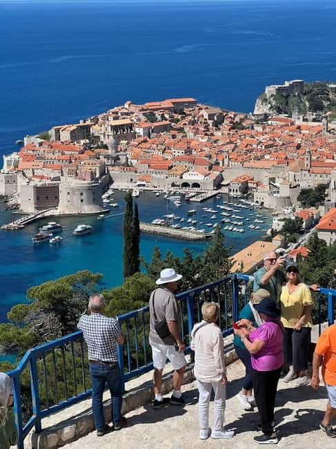 Hop-On Hop-Off Yellow Cabrio Tour: See Dubrovnik in 90mins - Key points / Takeaways