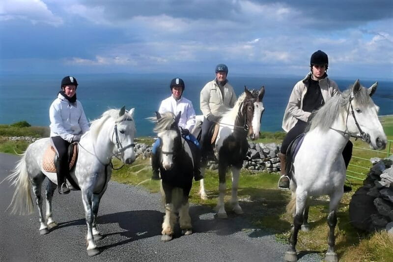 Horse riding the mountain trail. Clare. Guided, 2 hours - Entering Ireland’s Hills and Cliffs
