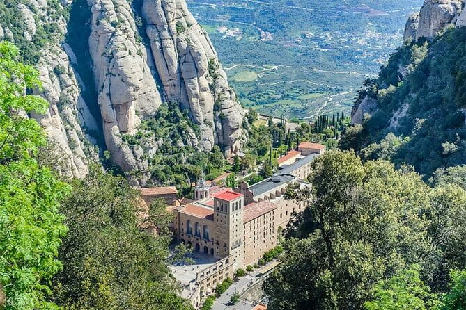 Horseback Riding in Montserrat Mountain Natural Park, Barcelona - 1 to 2 hrs - How to Book and Prepare