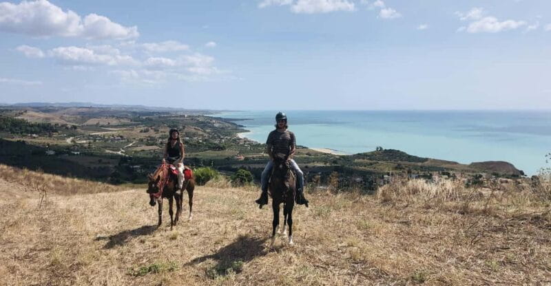 Horseback riding in the beaches of Sciacca - Riding Along the Coast: The Highlights